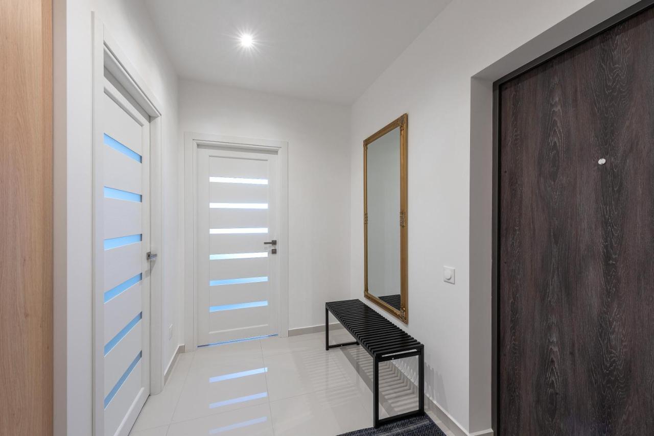 Luxury Apartment Slava Ukraini Ivano-Frankivsk Buitenkant foto