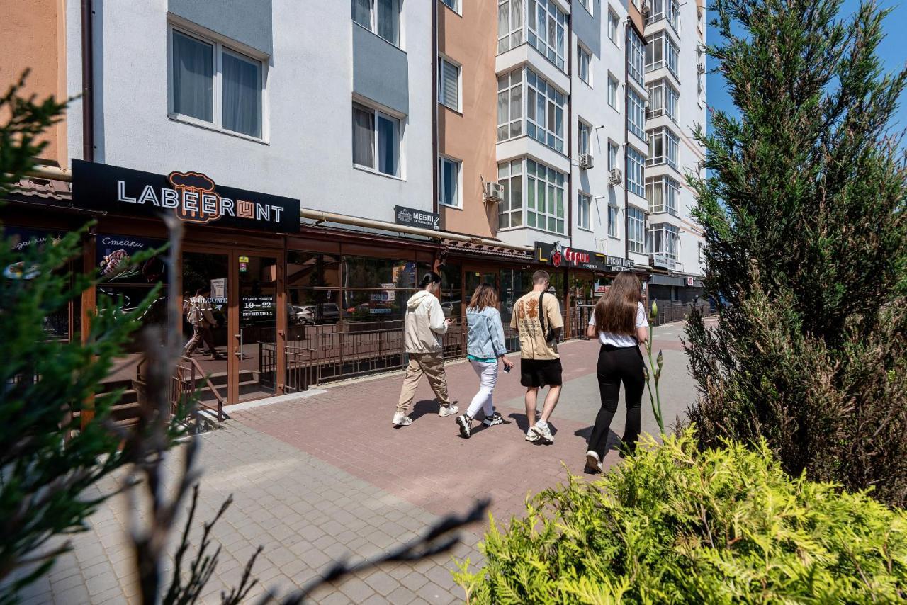 Luxury Apartment Slava Ukraini Ivano-Frankivsk Buitenkant foto