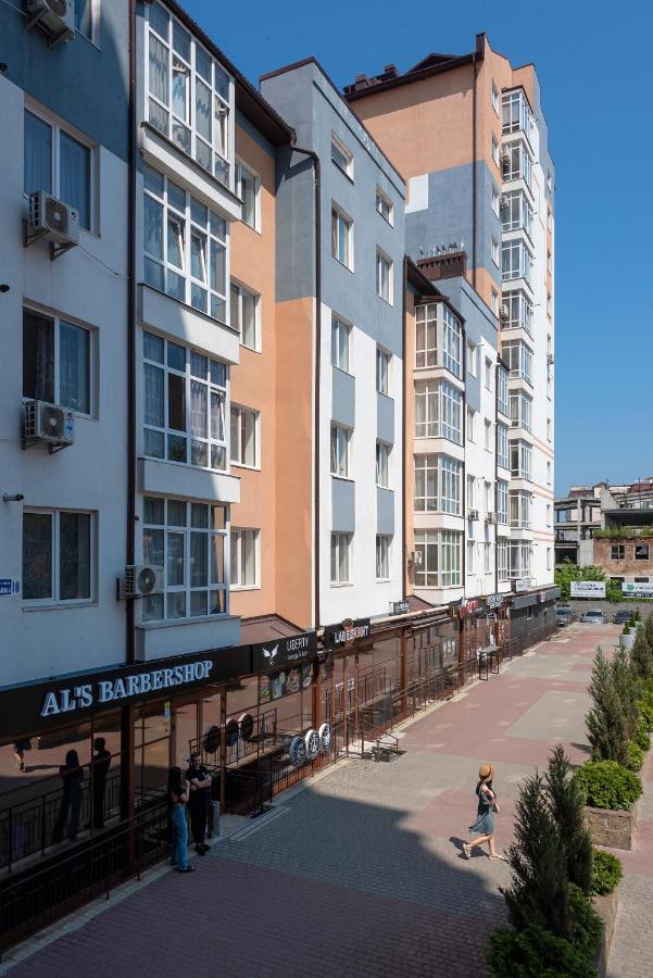 Luxury Apartment Slava Ukraini Ivano-Frankivsk Buitenkant foto
